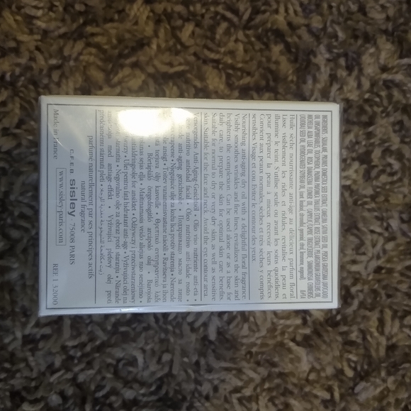 NIB SISLEY Black Rose Precious Facial Oil - Picture 7 of 7